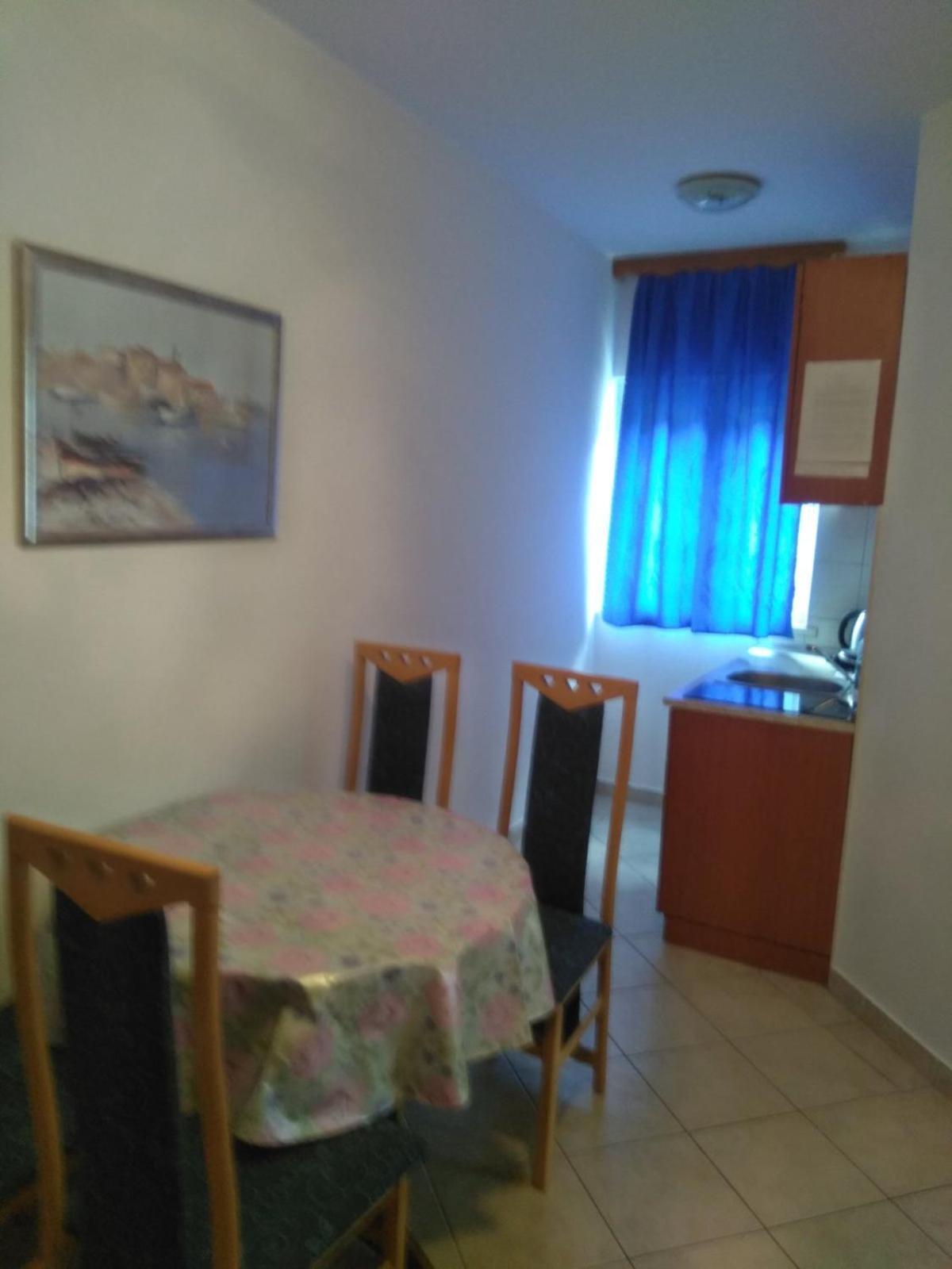 Apartments Matej Neum Habitación foto