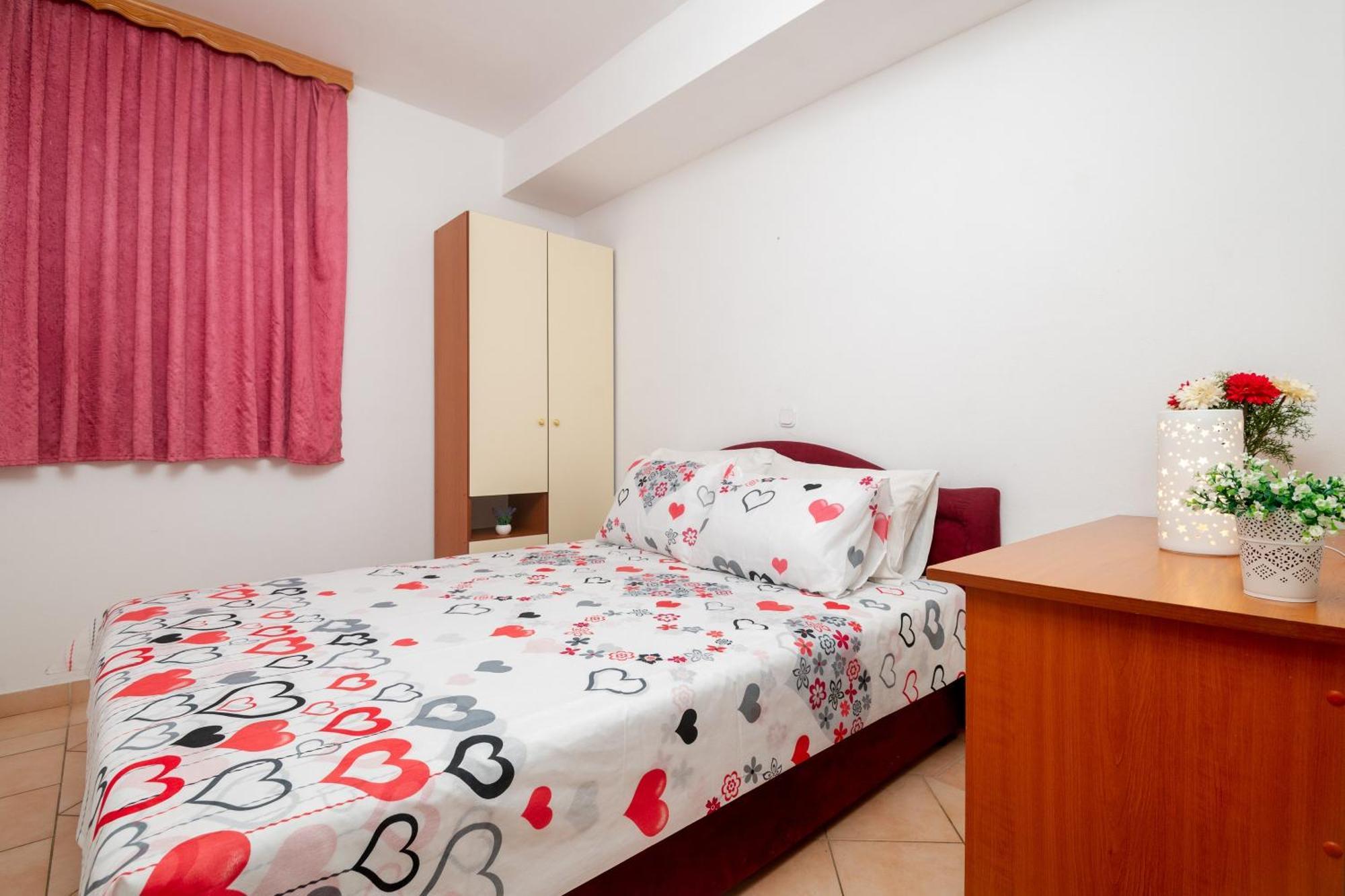 Apartments Matej Neum Habitación foto